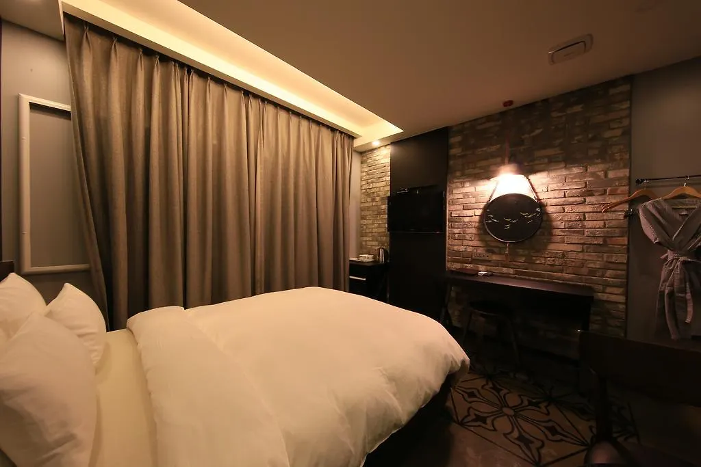 Kobos Hotel Seoul 2*,  South Korea