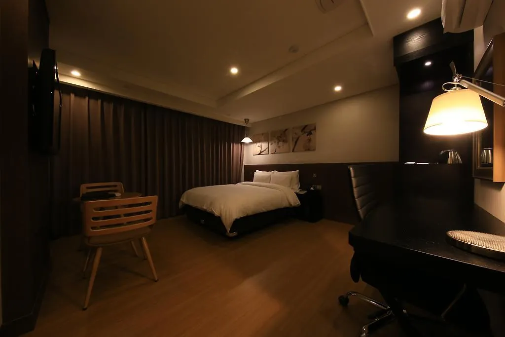**  Kobos Hotel Seoul South Korea